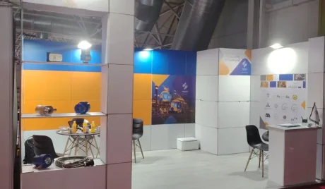 عکس غرفه نورپرتو در نمایشگاه نفت تهران ۱۴۰۴
